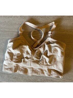 Kindred Bravely Nursing & Pumping Bundle Lot 10pc Bras Tops Pads Size M